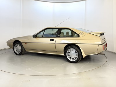 Lot 12 - 1989 Lotus Excel SE