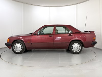 Lot 88 - 1989 Mercedes-Benz 190D