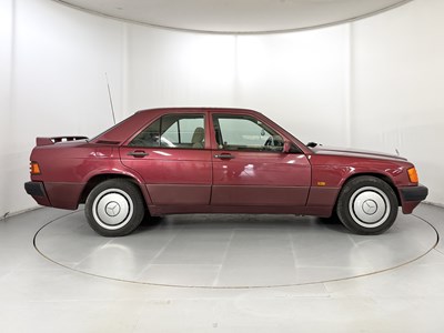 Lot 88 - 1989 Mercedes-Benz 190D