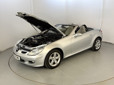 Lot 34 - 2005 Mercedes-Benz SLK200