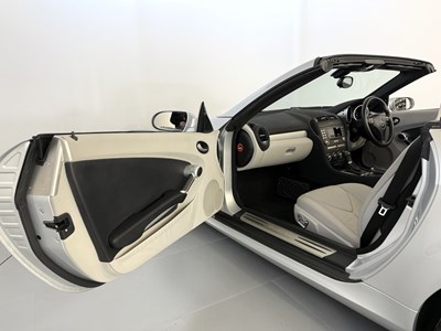 Lot 34 - 2005 Mercedes-Benz SLK200