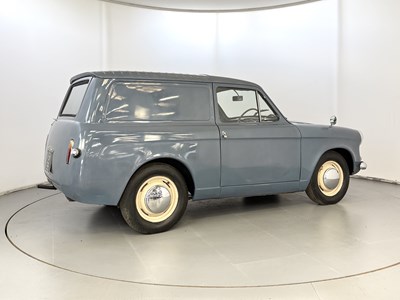 Lot 60 - 1960 Commer Cobb