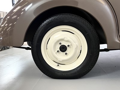 Lot 112 - 1968 Morris 1000 Saloon
