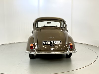 Lot 112 - 1968 Morris 1000 Saloon