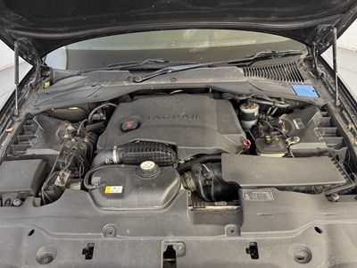 Lot 183 - 2008 Jaguar XJ Sport
