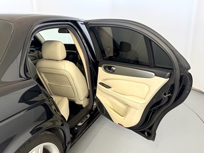 Lot 183 - 2008 Jaguar XJ Sport