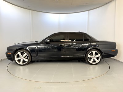 Lot 183 - 2008 Jaguar XJ Sport