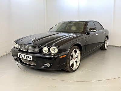 Lot 183 - 2008 Jaguar XJ Sport