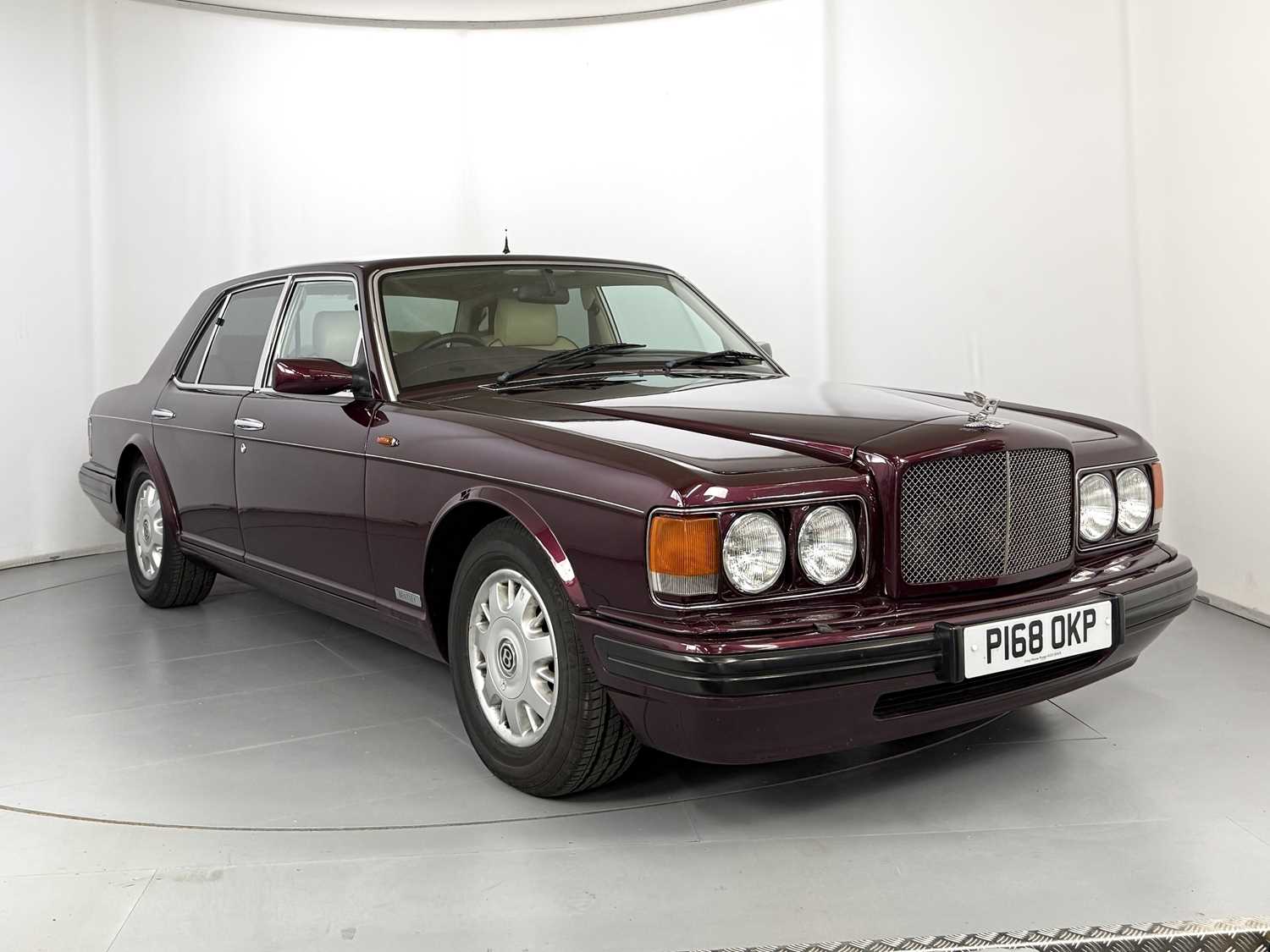 Lot 9 - 1996 Bentley Brooklands