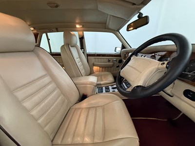 Lot 9 - 1996 Bentley Brooklands
