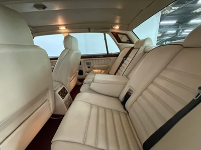 Lot 9 - 1996 Bentley Brooklands