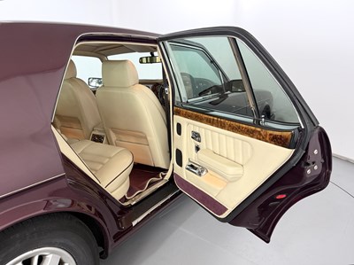 Lot 9 - 1996 Bentley Brooklands