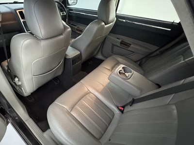 Lot 55 - 2007 Chrysler 300C