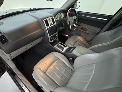 Lot 55 - 2007 Chrysler 300C