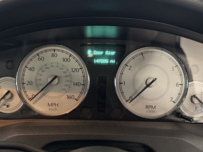 Lot 55 - 2007 Chrysler 300C