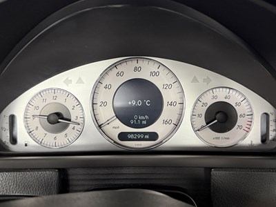 Lot 53 - 2007 Mercedes-Benz CLK280