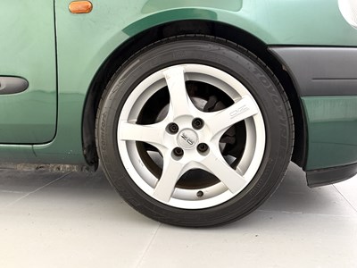 Lot 61 - 1999 Renault Clio - NO RESERVE