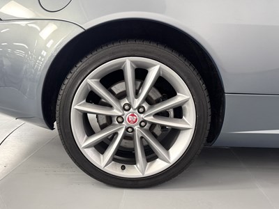 Lot 86 - 2013 Jaguar XK 5.0 Portfolio