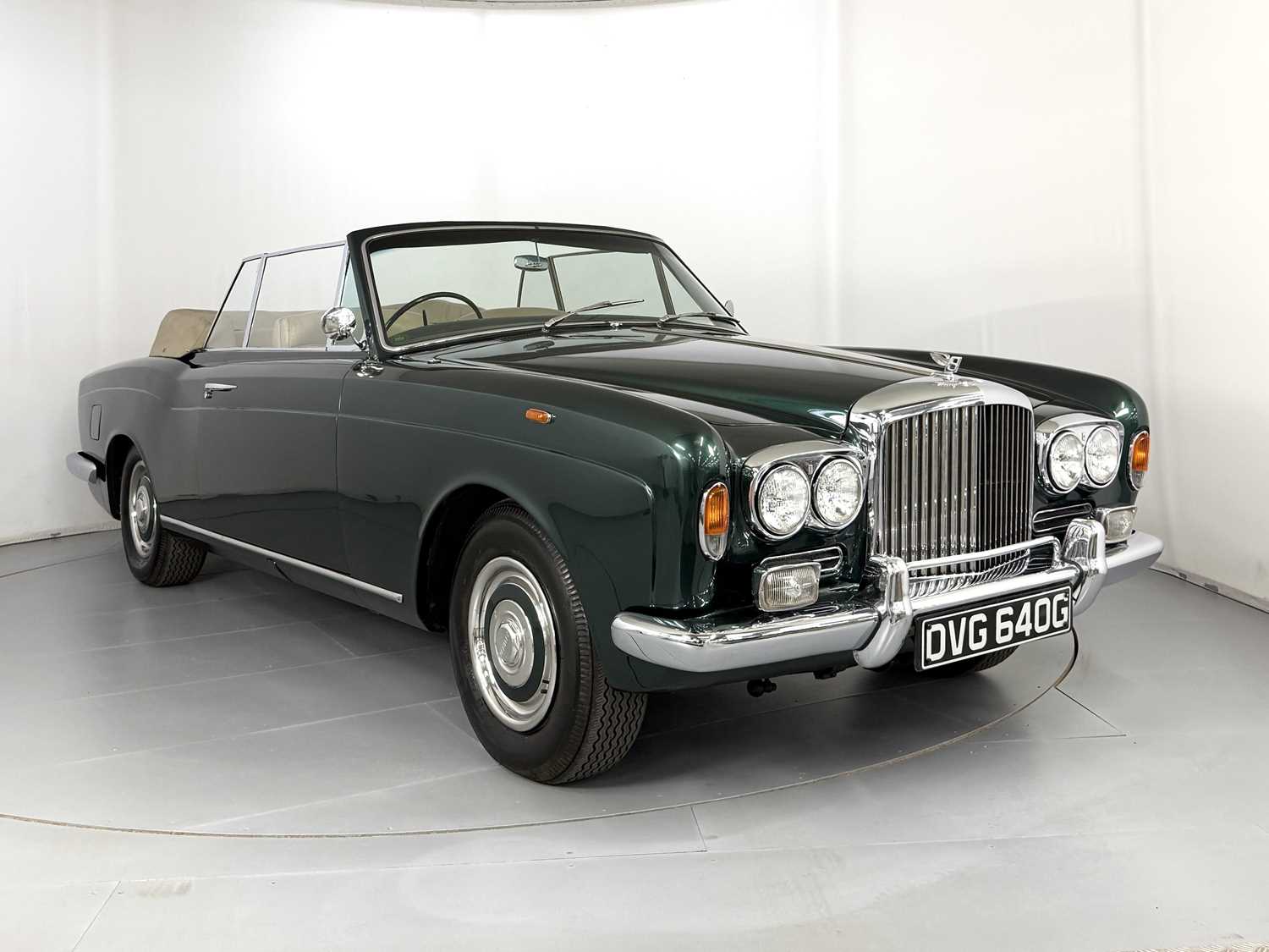 Lot 38 - 1968 Bentley T1 Drophead Coupe