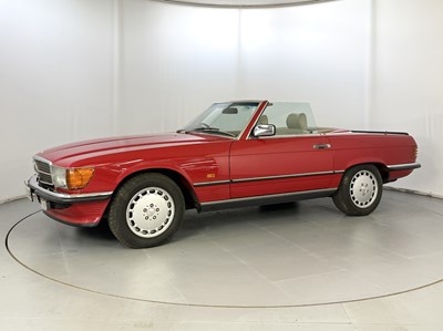 Lot 119 - 1988 Mercedes-Benz 420SL