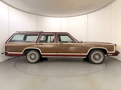 Lot 31 - 1988 Ford LTD Country Squire - NO RESERVE