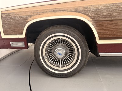 Lot 31 - 1988 Ford LTD Country Squire - NO RESERVE