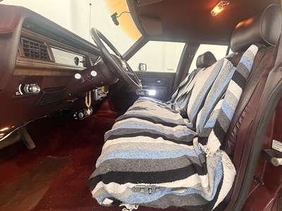Lot 31 - 1988 Ford LTD Country Squire - NO RESERVE