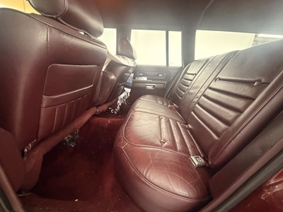 Lot 31 - 1988 Ford LTD Country Squire - NO RESERVE