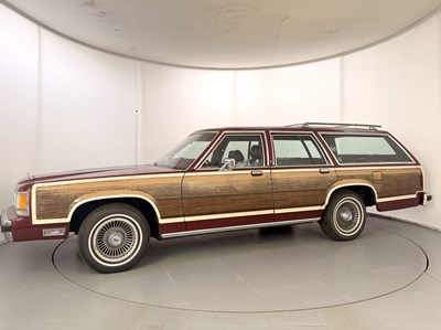 Lot 31 - 1988 Ford LTD Country Squire - NO RESERVE