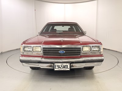 Lot 31 - 1988 Ford LTD Country Squire - NO RESERVE