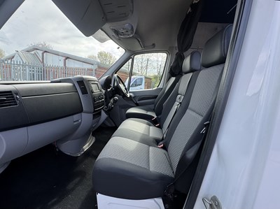 Lot 123 - 2014 Volkswagen Crafter Camper / Garage