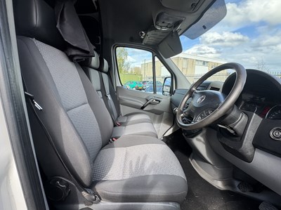 Lot 123 - 2014 Volkswagen Crafter Camper / Garage