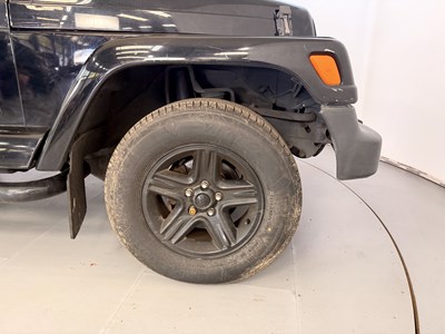 Lot 79 - 2000 Jeep Wrangler LTD