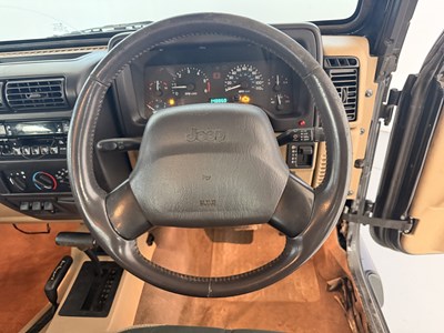 Lot 79 - 2000 Jeep Wrangler LTD
