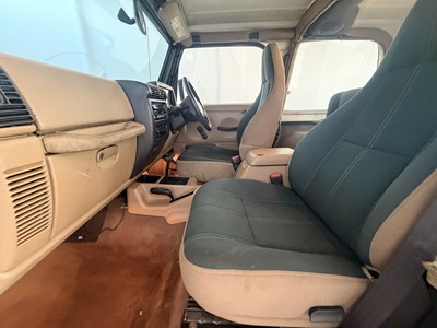 Lot 79 - 2000 Jeep Wrangler LTD