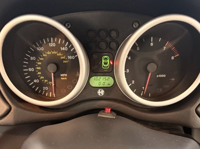 Lot 143 - 2000 Alfa Romeo Spider