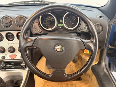 Lot 143 - 2000 Alfa Romeo Spider