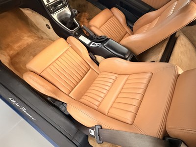 Lot 143 - 2000 Alfa Romeo Spider