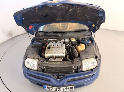Lot 143 - 2000 Alfa Romeo Spider
