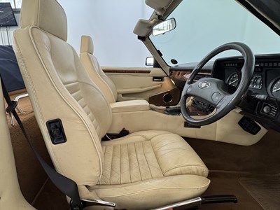 Lot 23 - 1988 Jaguar XJS