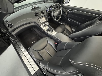Lot 13 - 2008 Mercedes-Benz SL350