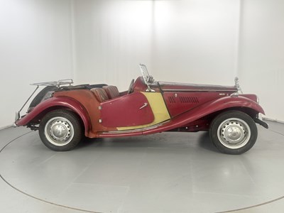 Lot 43 - 1955 MG TF