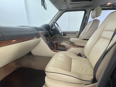 Lot 129 - 1997 Range Rover 4.6 Autobiography