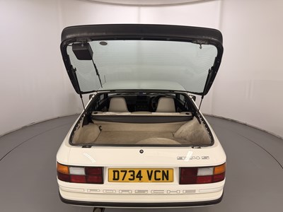 Lot 24 - 1986 Porsche 924S