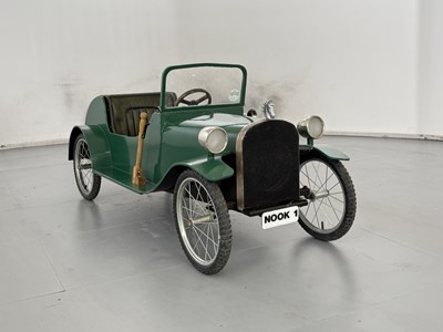 Lot 188 - Electric Ride On Car - NO RESERVE