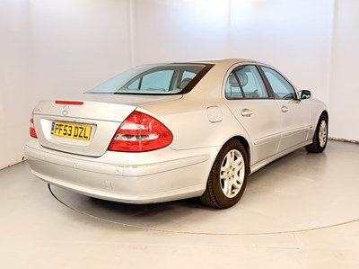 Lot 154 - 2004 Mercedes-Benz E320