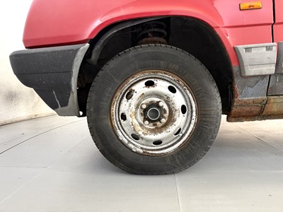 Lot 166 - 1988 Renault Extra Van