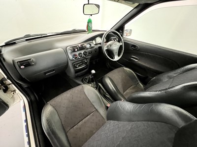 Lot 100 - 1998 Ford Escort GTI