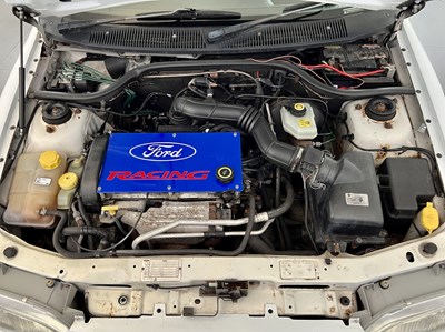 Lot 100 - 1998 Ford Escort GTI