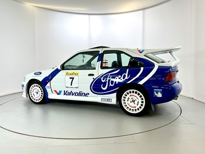 Lot 100 - 1998 Ford Escort GTI